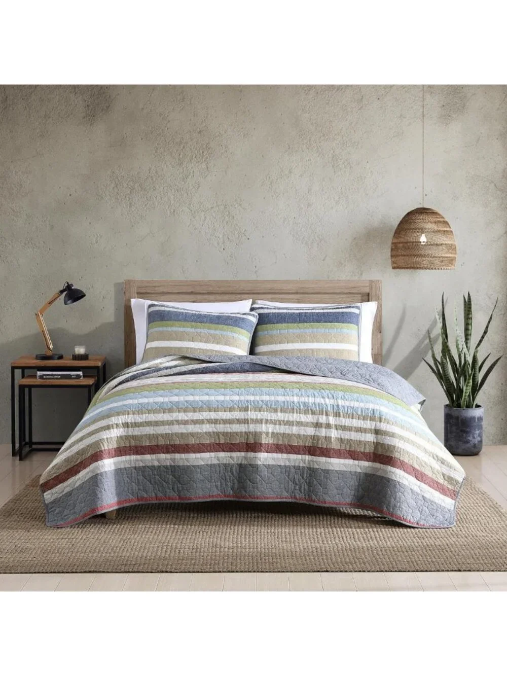 Reversible Cotton Quilt Set with Shams, Lightweight All-Season Bedding, King